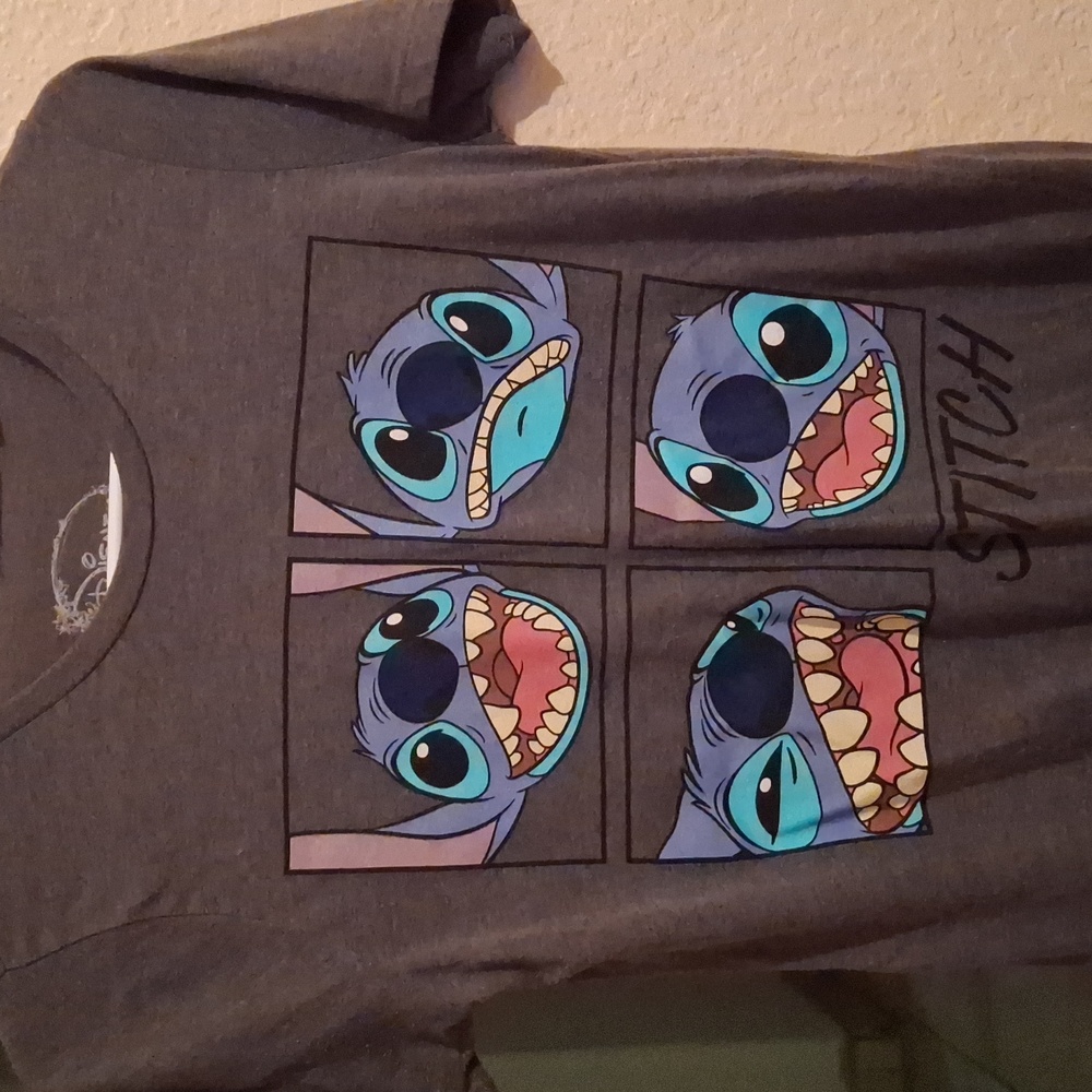 A Grey stitch tee shirt